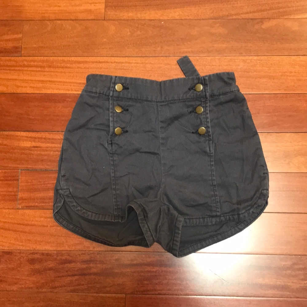 Sailor high waisted shorts